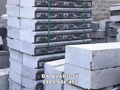 Bậc thềm đá khối cho hiên nhà thờ tổ/từ đường.