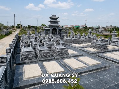 Khuon Vien Khu Lang Mo da Gia dinh dep